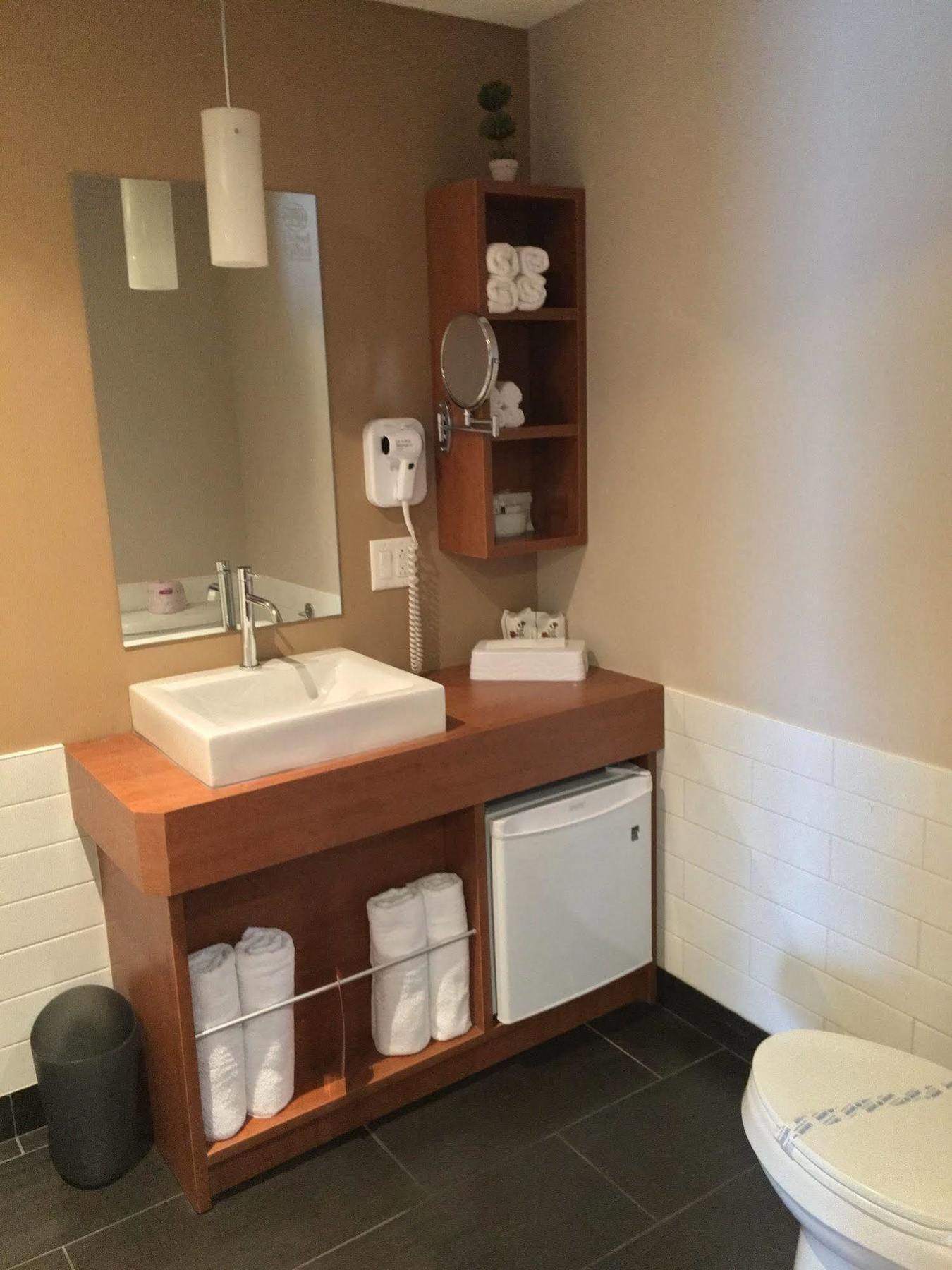 Hotel du Fjord Chicoutimi Eksteriør bilde
